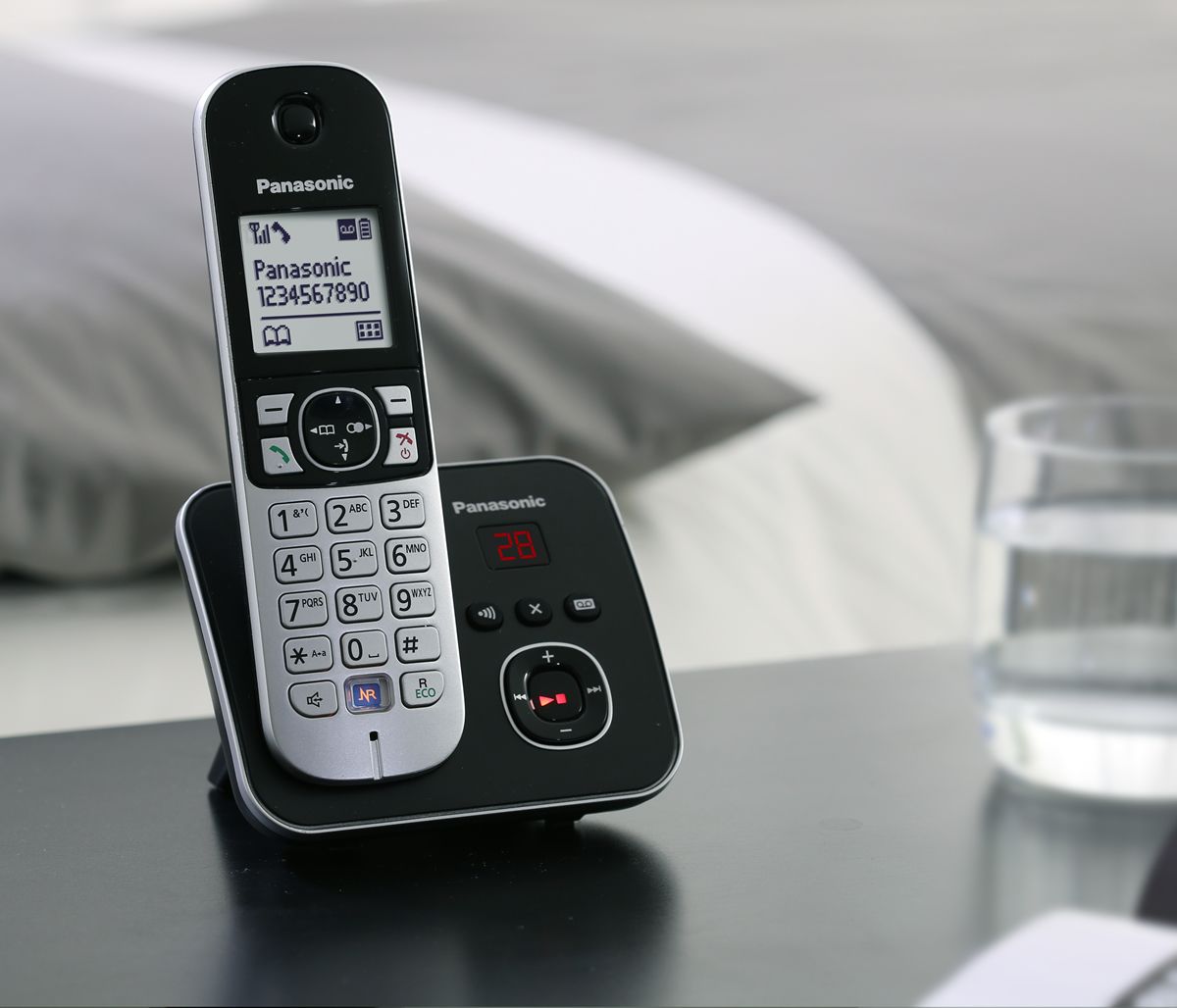 Panasonic KX-TG 6821 Cordless Phone, Single Handset with Answer Machine Landline Phones Panasonic