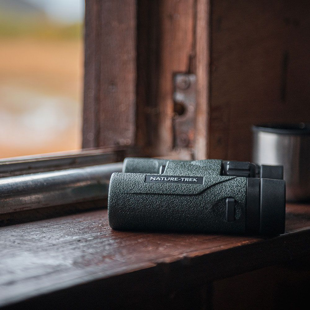 Hawke Nature-Trek 10x25 Compact Binoculars Binoculars Hawke