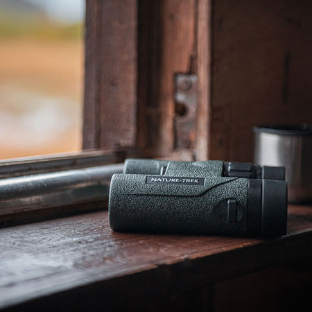 Hawke Nature-Trek 10x25 Compact Binoculars Binoculars Hawke