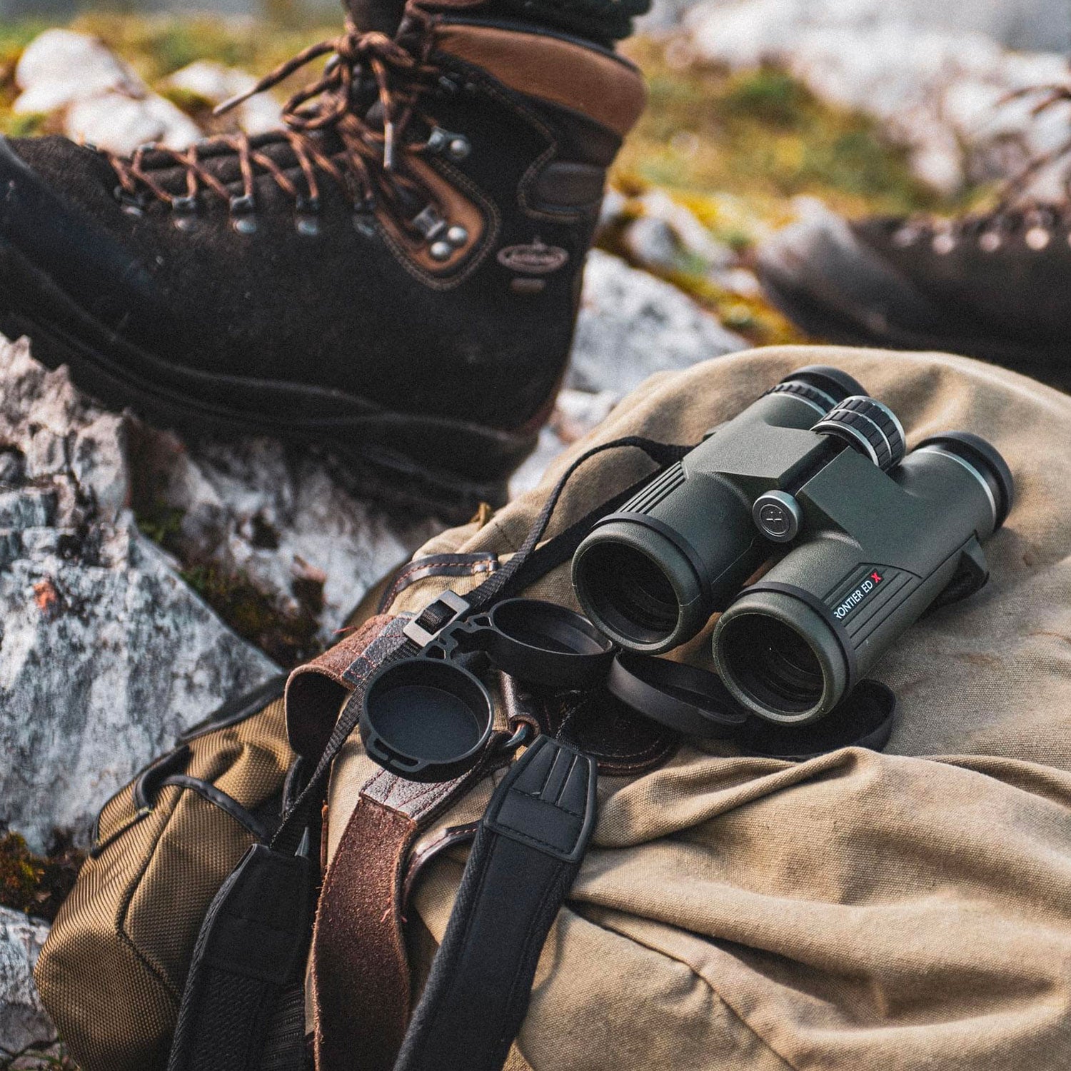 Hawke Frontier ED X 10x42 Binoculars - Grey Binoculars Hawke