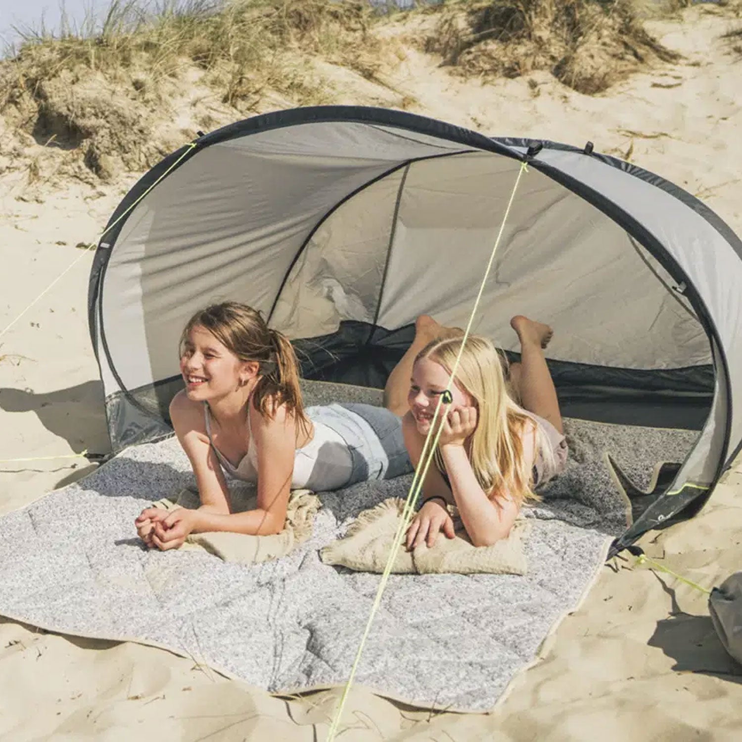 Outwell Eastbourne Beach Shelter Tents Outwell