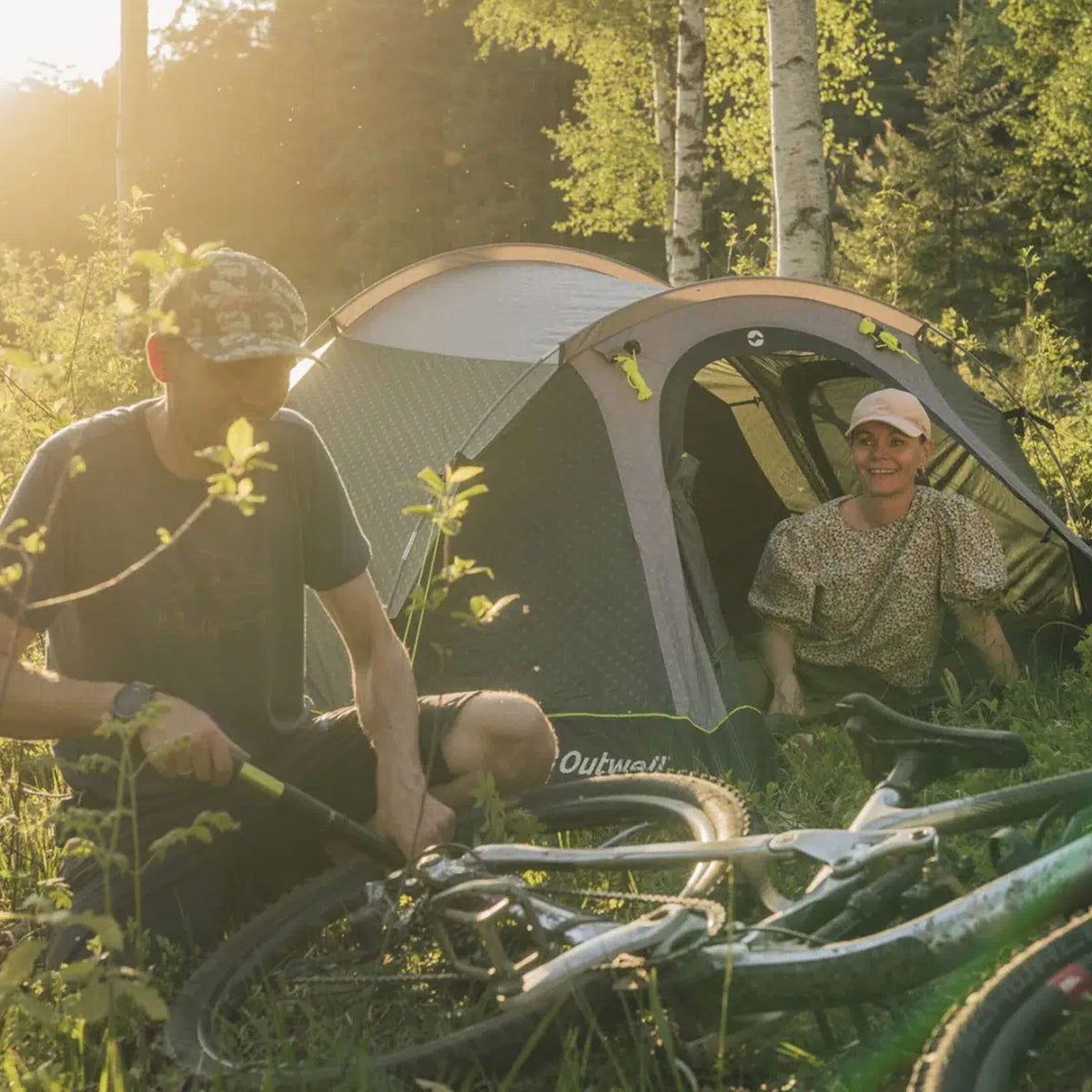 Outwell Earth 4 Plus Tent, 4-Person Tents Outwell