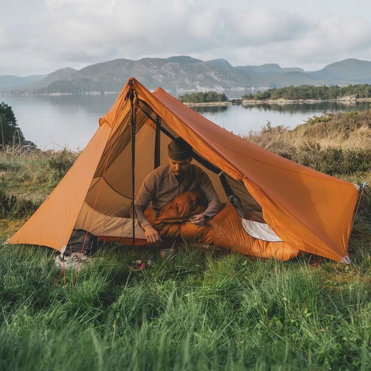 Robens Via 1 UL Lightweight Trekking Pole Tent, 1-Person Tents Robens