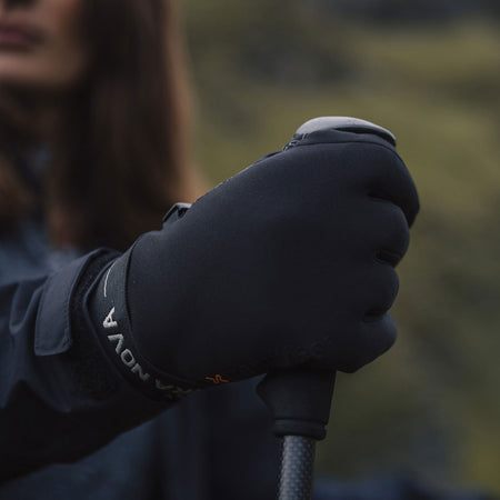 Extremities Contact Insulated Waterproof Power Liner Gloves Clothing Extremities