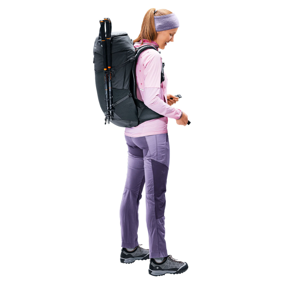 deuter Futura Pro 30 SL Hiking Backpack | Black Camping Accessories deuter