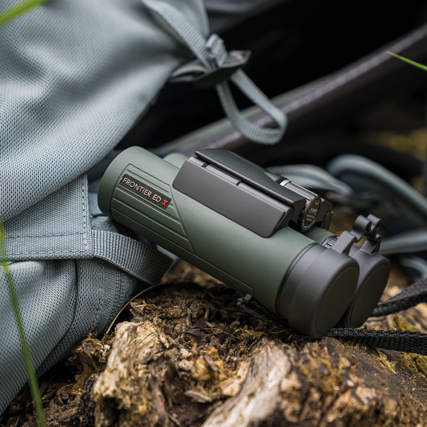 Hawke Frontier EDX 8x25 Compact Binoculars Binoculars Hawke