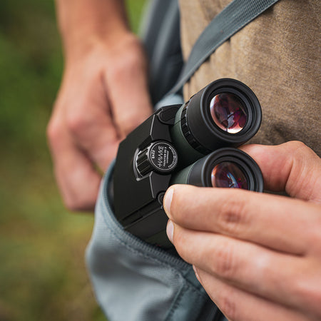 Hawke Frontier EDX 8x25 Compact Binoculars Binoculars Hawke
