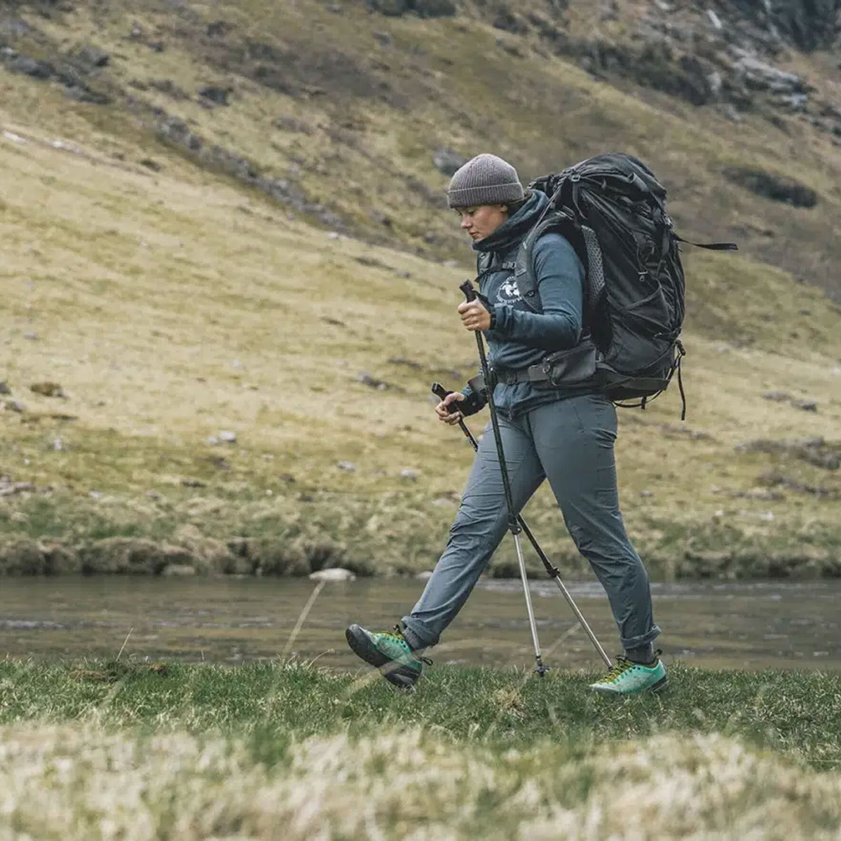 Robens Newlands T6 Walking Poles Camping Accessories Robens