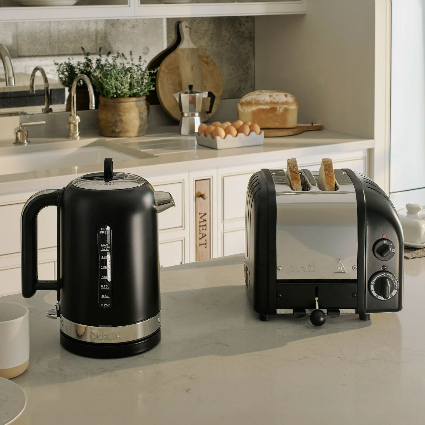 Dualit Classic Kettle in Matt Black Kettles Dualit