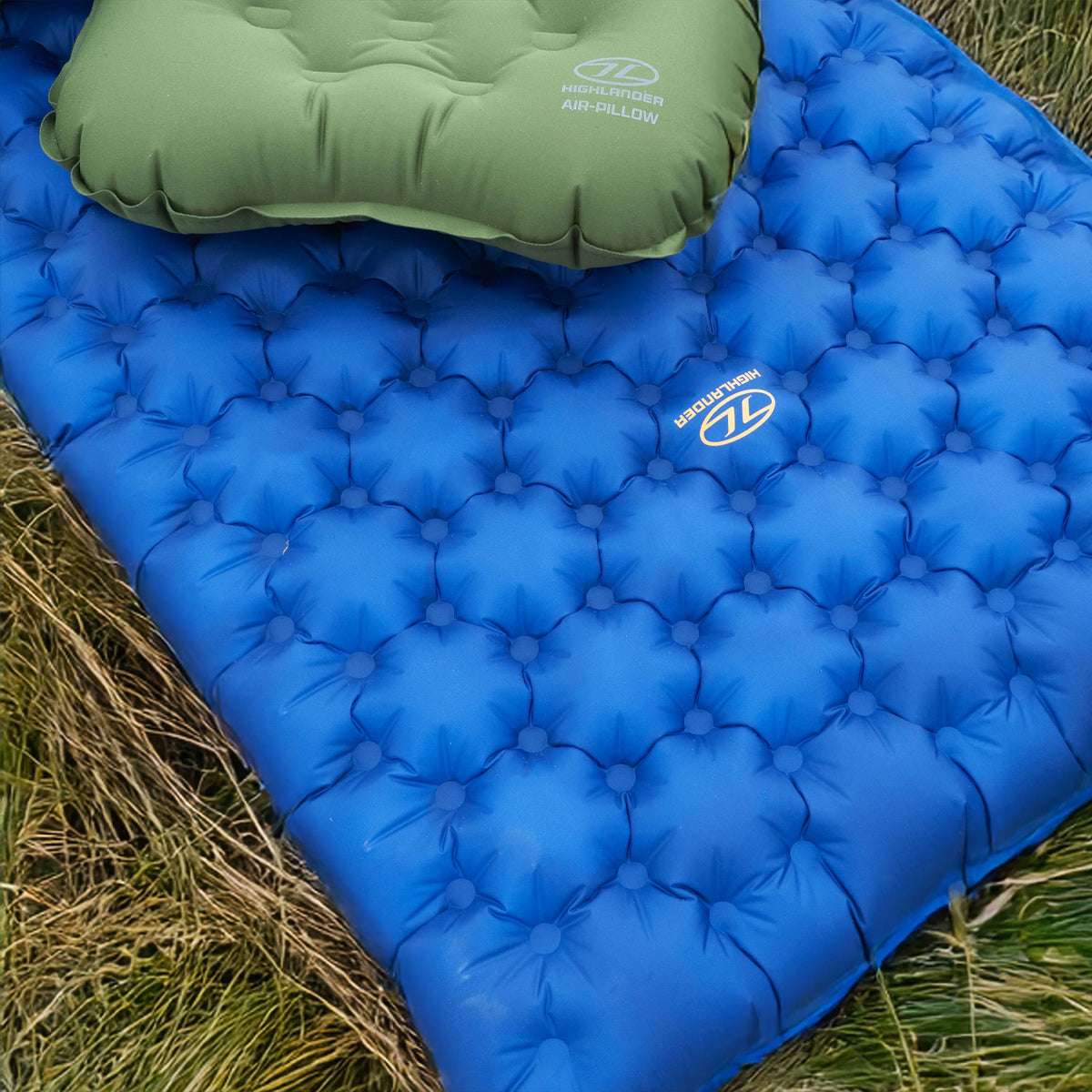 Highlander Nap-Pak Arctic R11 Inflatable Sleeping Mat - Deep Blue Camping Accessories Highlander