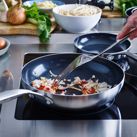 GreenPan Geneva Wok 28cm / 3.6 Litre Pots & Pans GreenPan