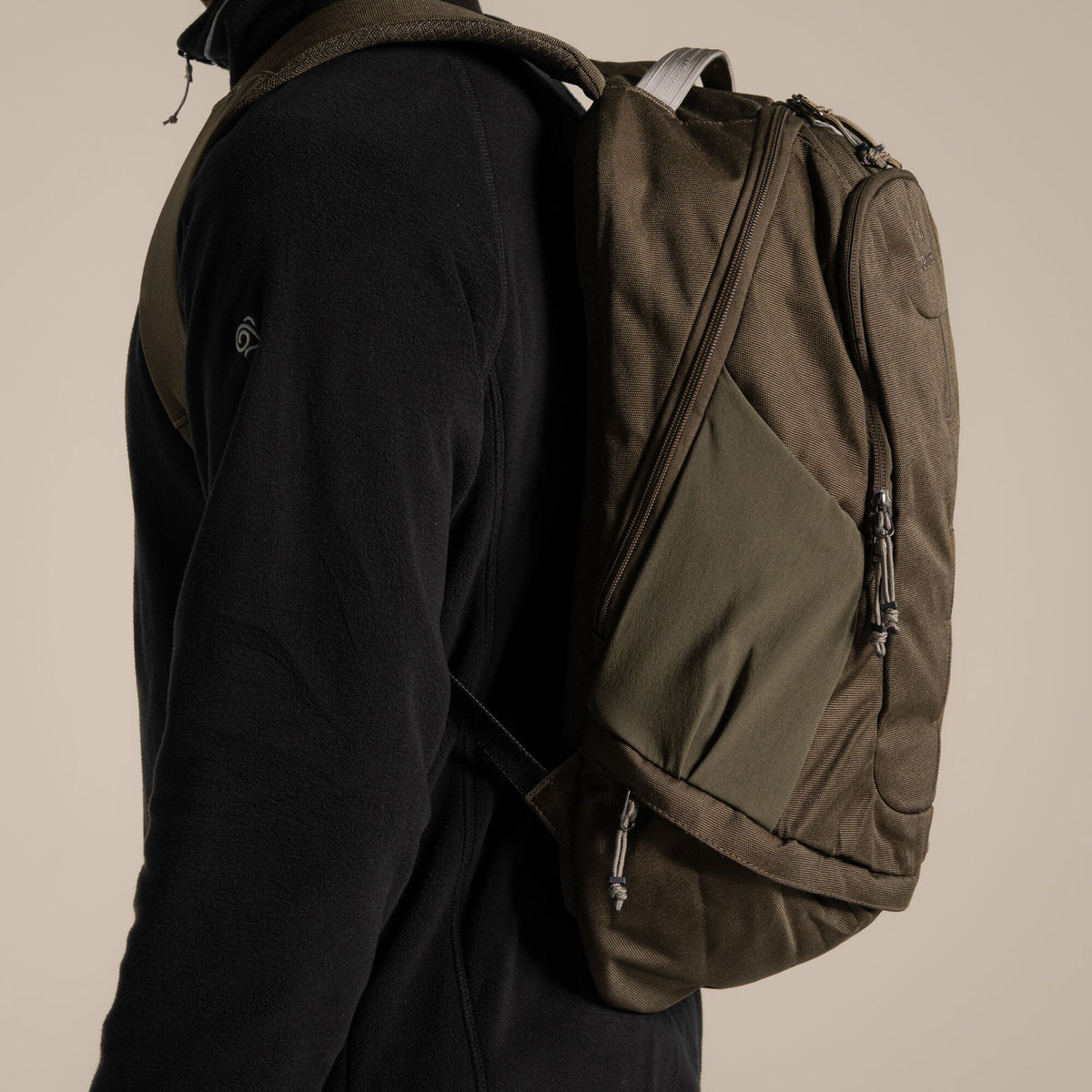Craghoppers 25L Anti-Theft Backpack | Woodland Green Rucksacks & Backpacks Craghoppers