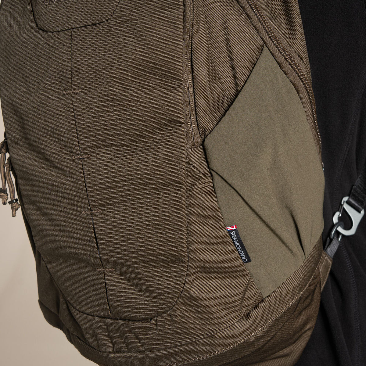 Craghoppers 25L Anti-Theft Backpack | Woodland Green Rucksacks & Backpacks Craghoppers