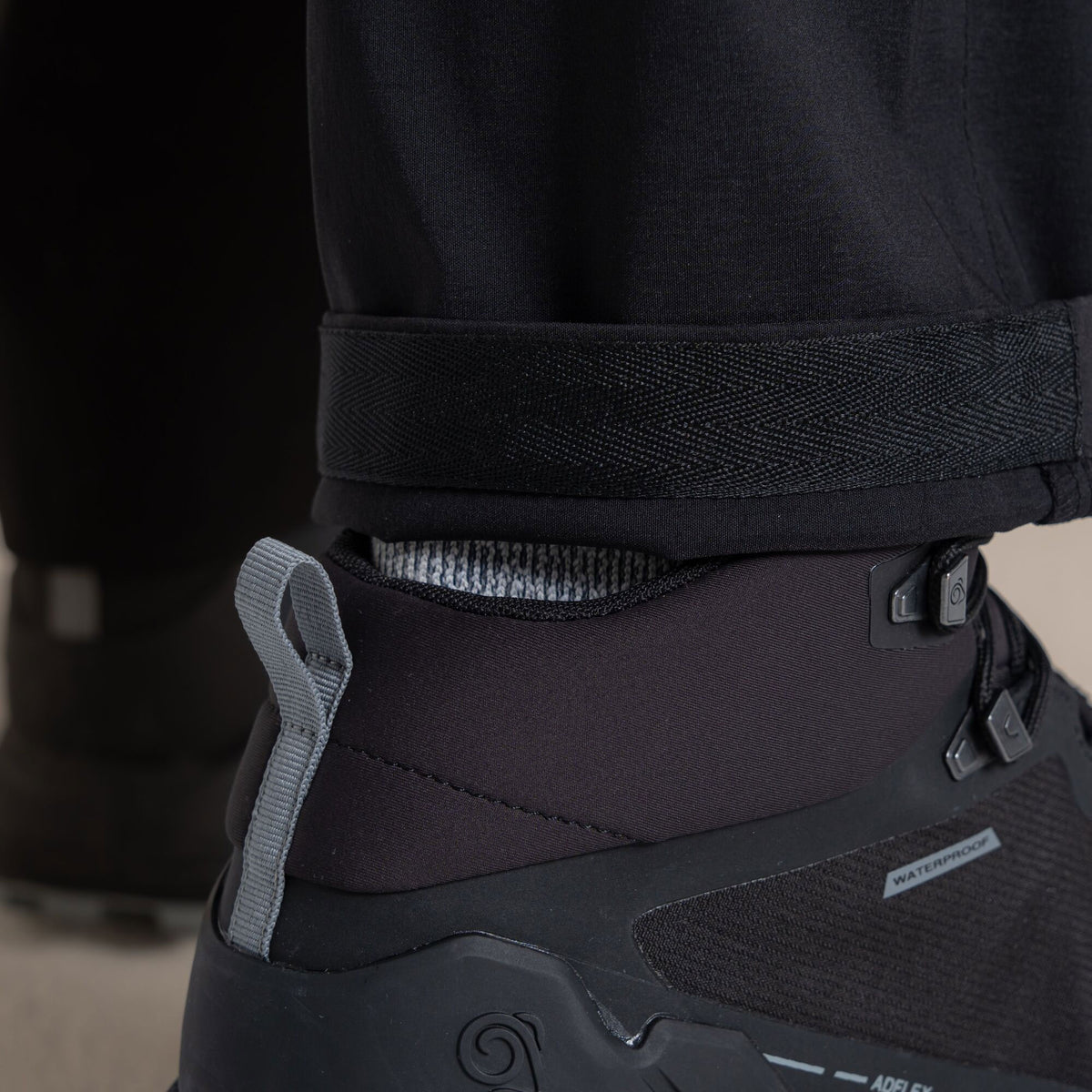 Craghoppers Men's Kiwi Pro III Convertible Trousers | Black Clothing Craghoppers
