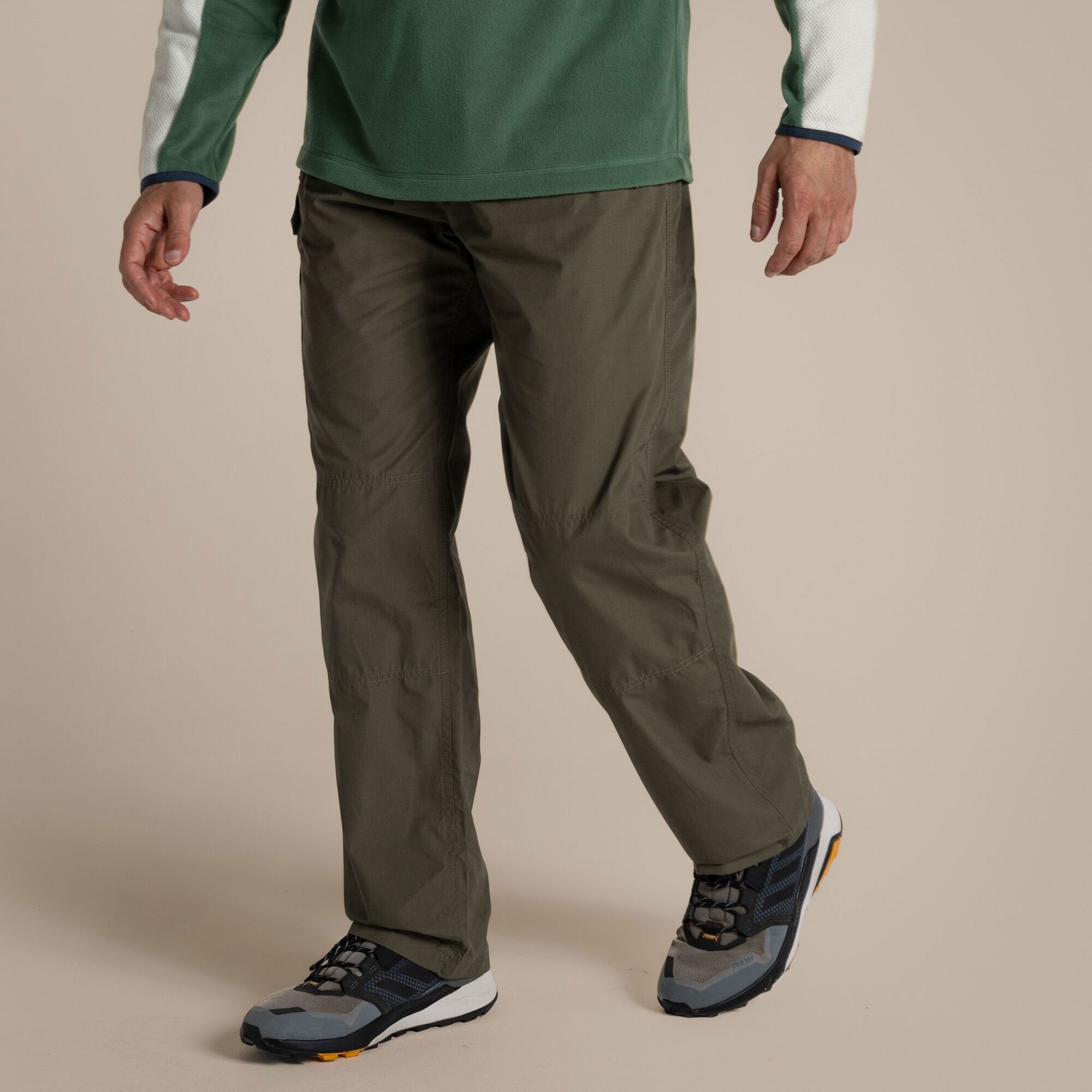 Craghoppers Men's Kiwi Classic Trousers | Wild Olive – liGo.co.uk