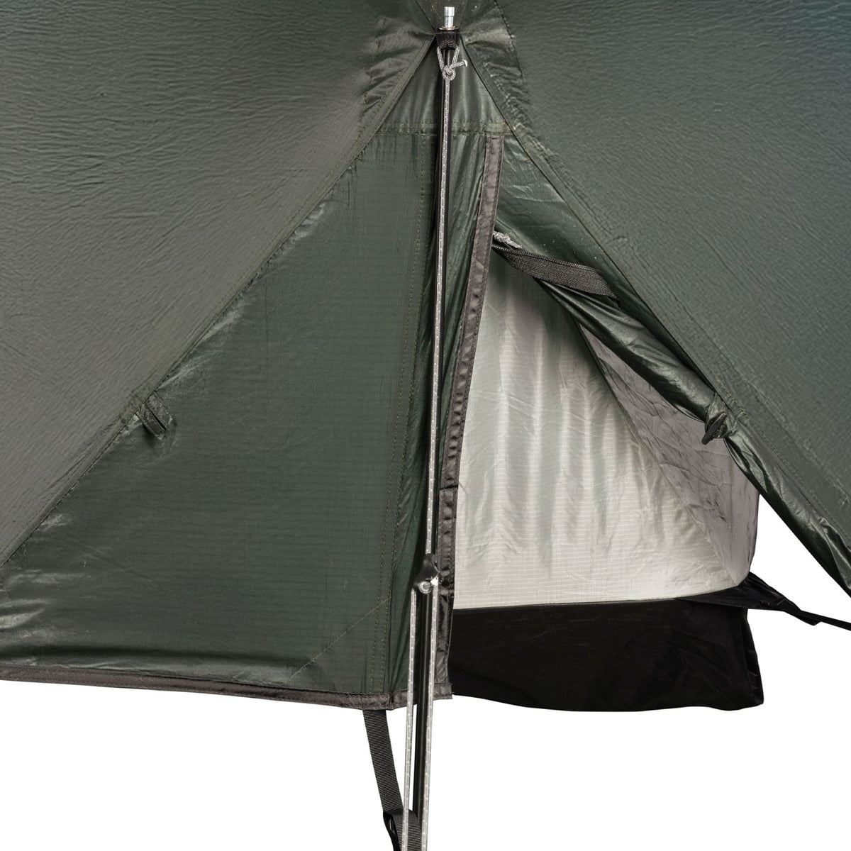 Terra Nova iO 1 Trekking Pole Tent, 1-Person Tents Terra Nova