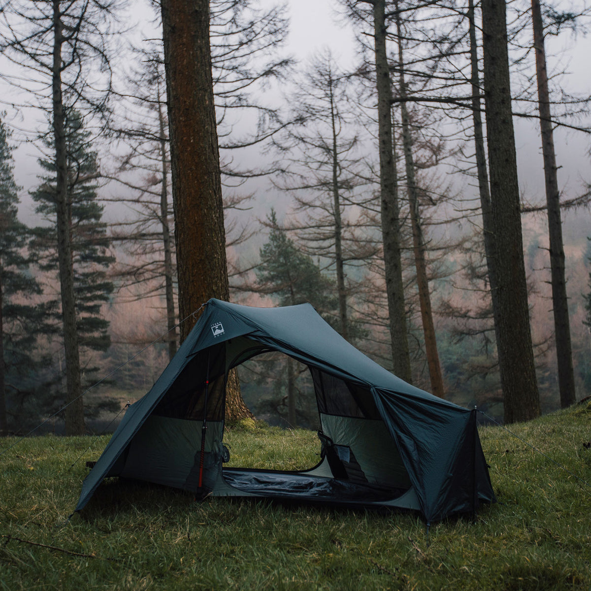 Terra Nova iO 1 Trekking Pole Tent, 1-Person Tents Terra Nova