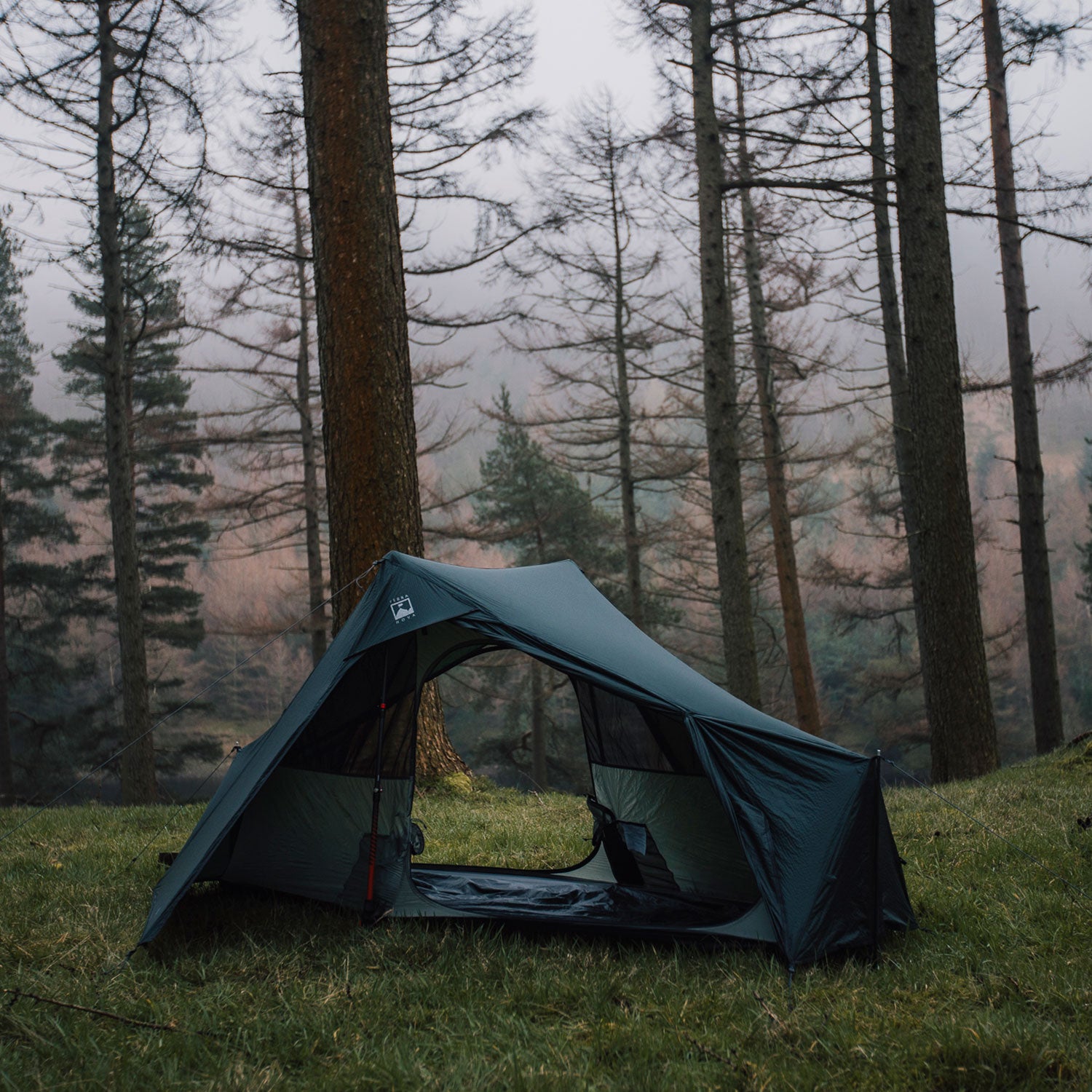 Terra Nova iO 1 Trekking Pole Tent, 1-Person Tents Terra Nova