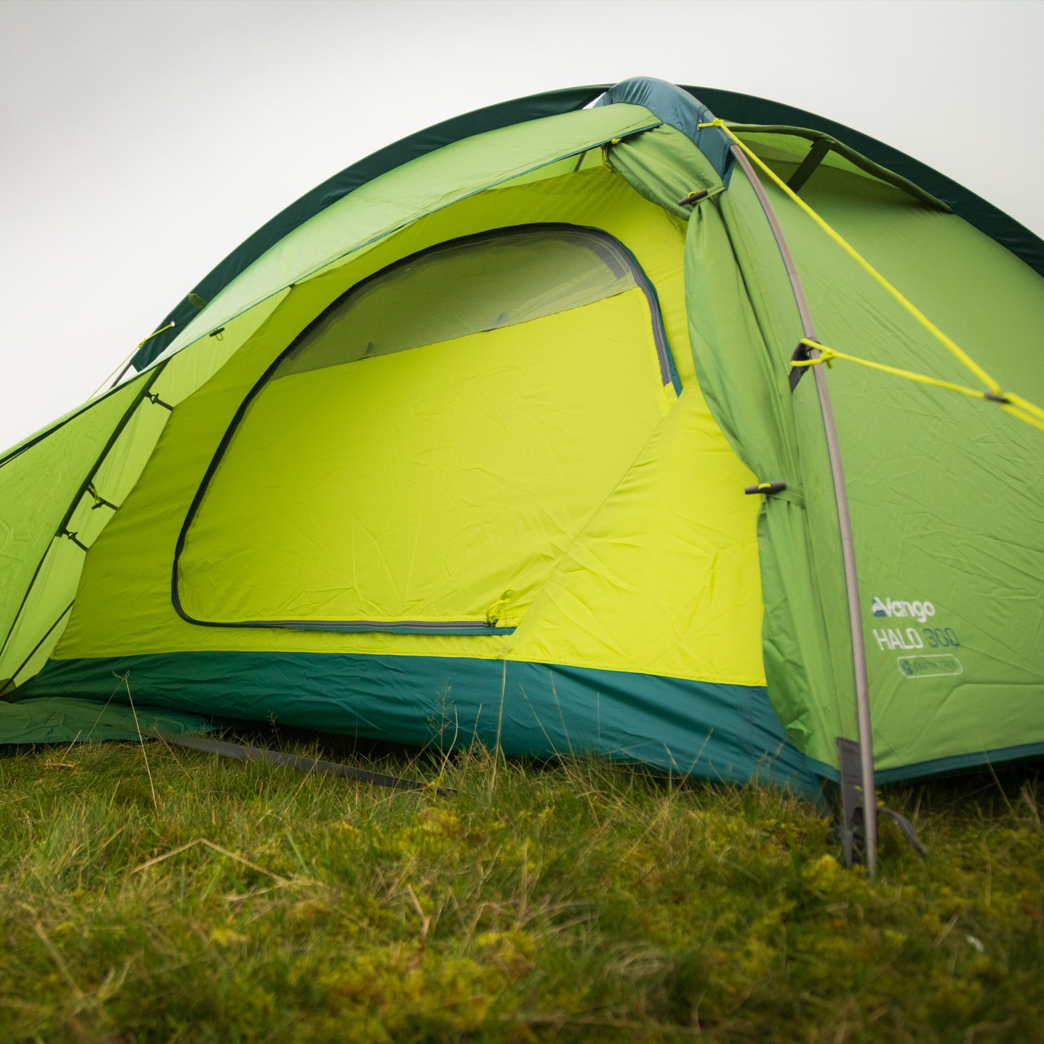 Vango halo cheap 300